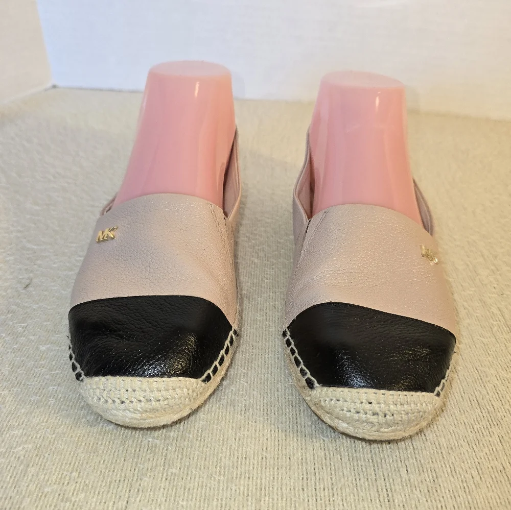 Michael Kors Kendrick Beige and Black Espadrilles size 6